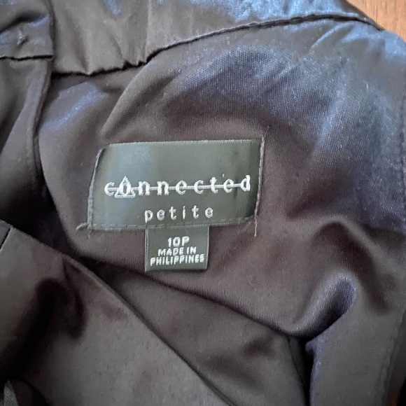 Host Pick ๐ Cunnected Cocktail Dress w Satin Sash - Picture 6 of 8